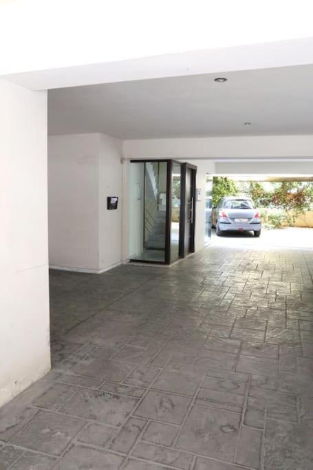 Apartamento Fly Me To The Moon! Atenas Exterior foto